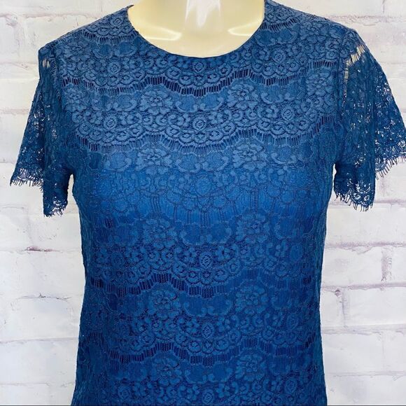 Lulu’s Love You For Eternity Navy Blue Lace Shift Dress size S - Picture 4 of 9